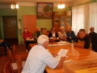 15 сентября в актовом зале администрации прошло собрание старост и уличкомов муниципального образования поселок Мстера.